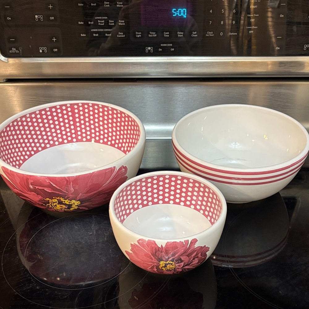 Earthware Serving Bowl Set